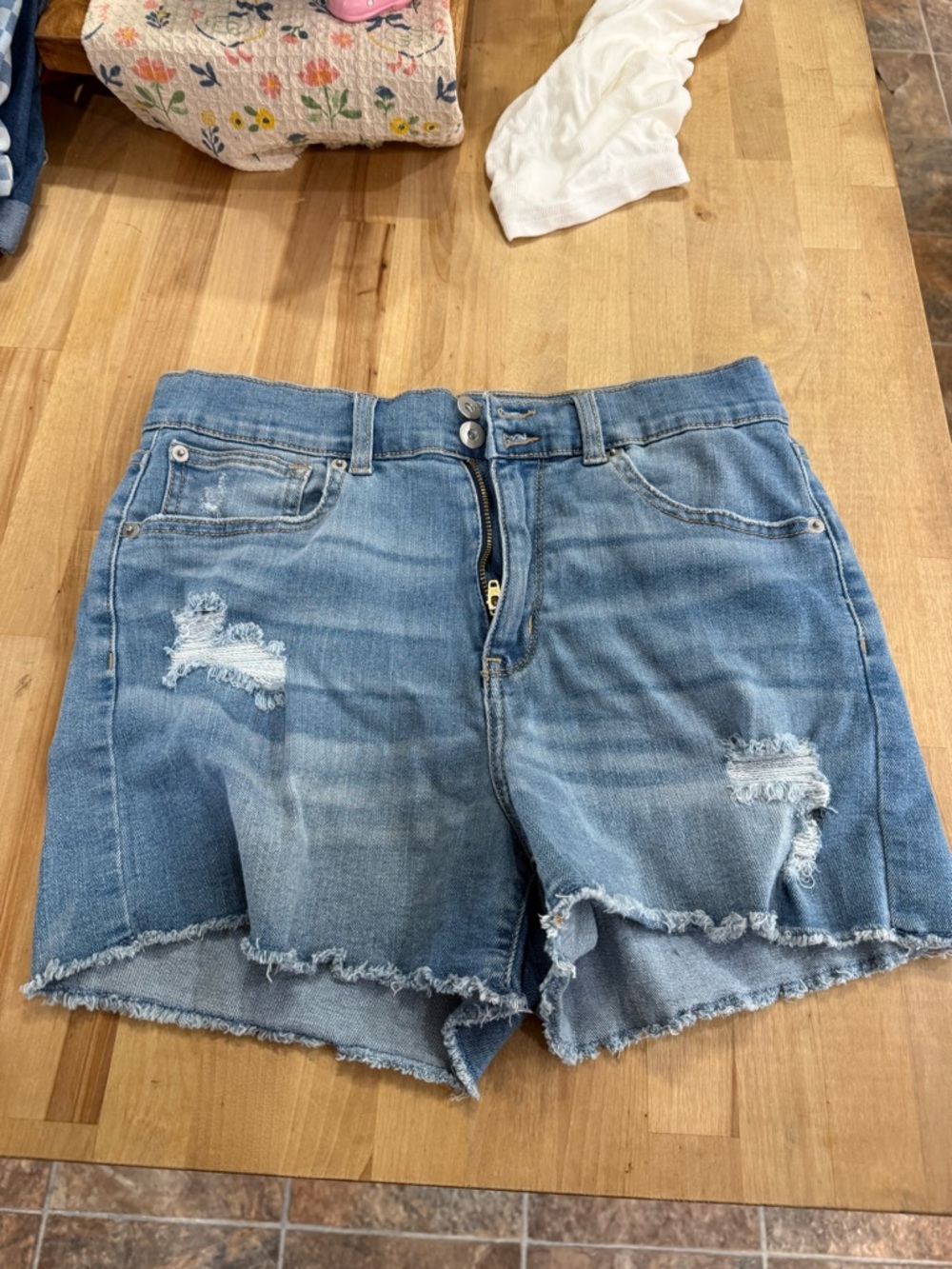 No Boundaries Light Blue Distressed Denim Shorts